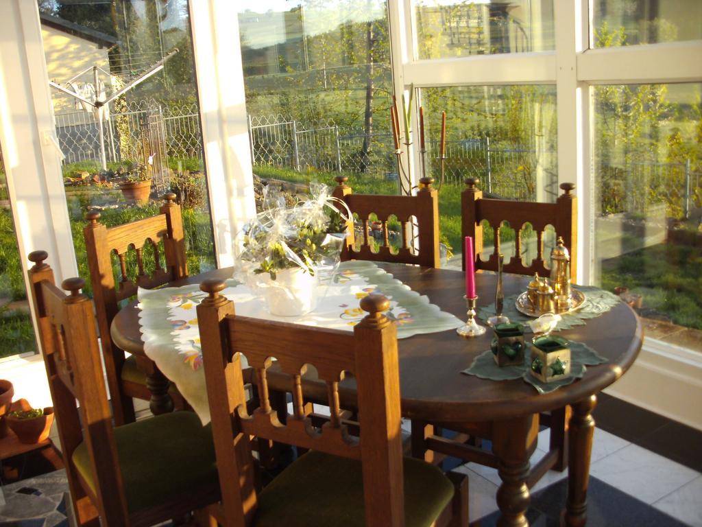 Haus Klara Hotel Mannebach  ภายนอก รูปภาพ