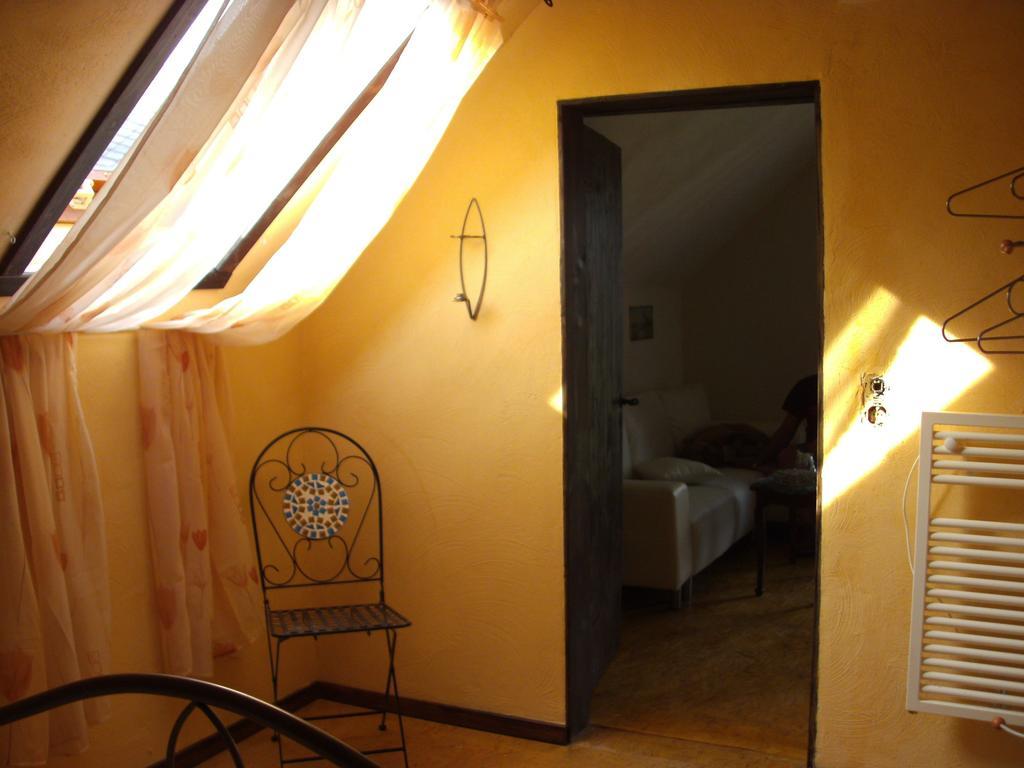Haus Klara Hotel Mannebach  ห้อง รูปภาพ